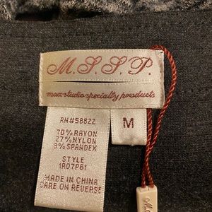 Max studio dress. Great for work or evening.